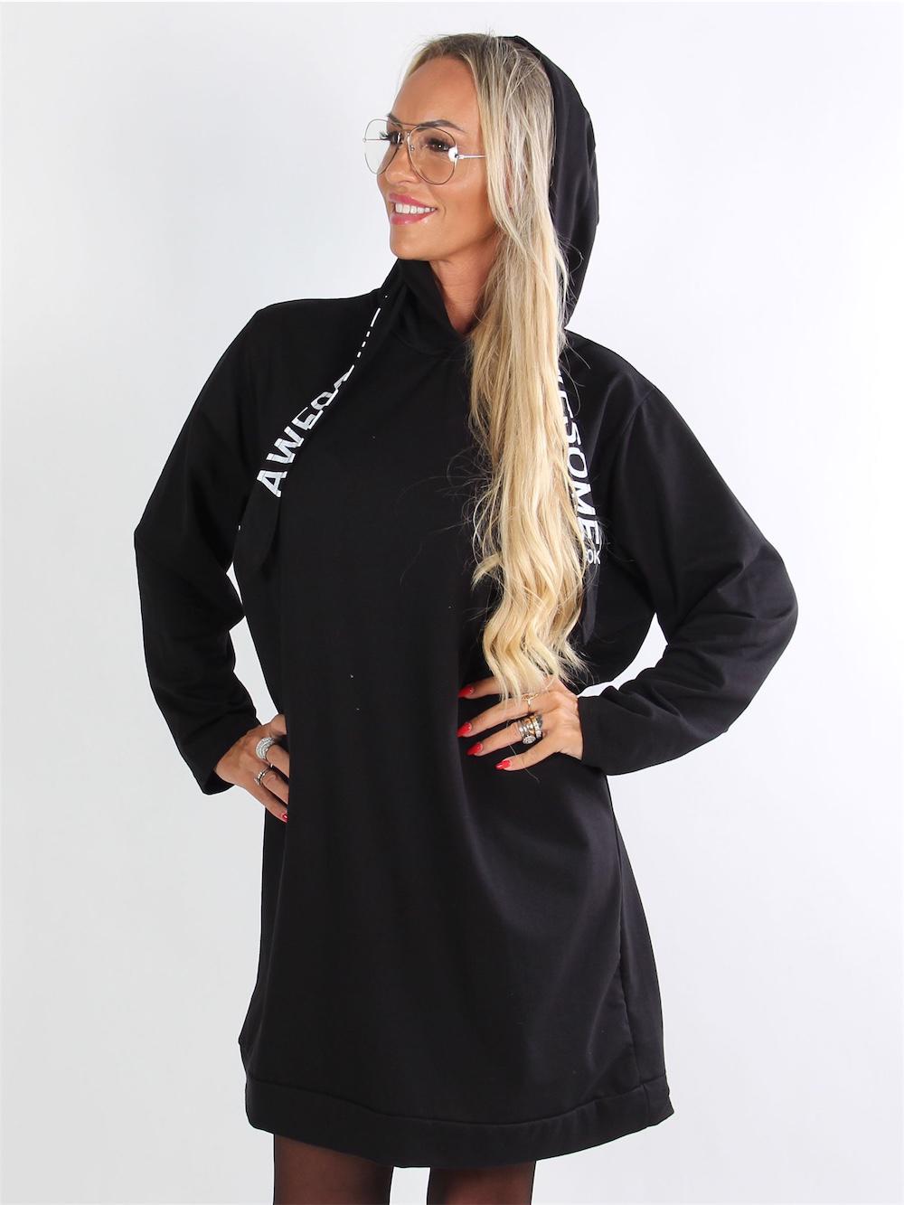 Turia - Armygrøn joggingkjole med hvidt skrift og hætte